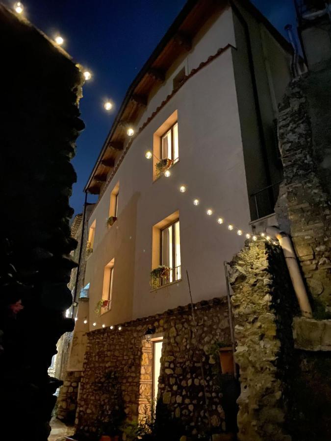 Locanda Le Ginestre Cantalupo in Sabina Екстериор снимка